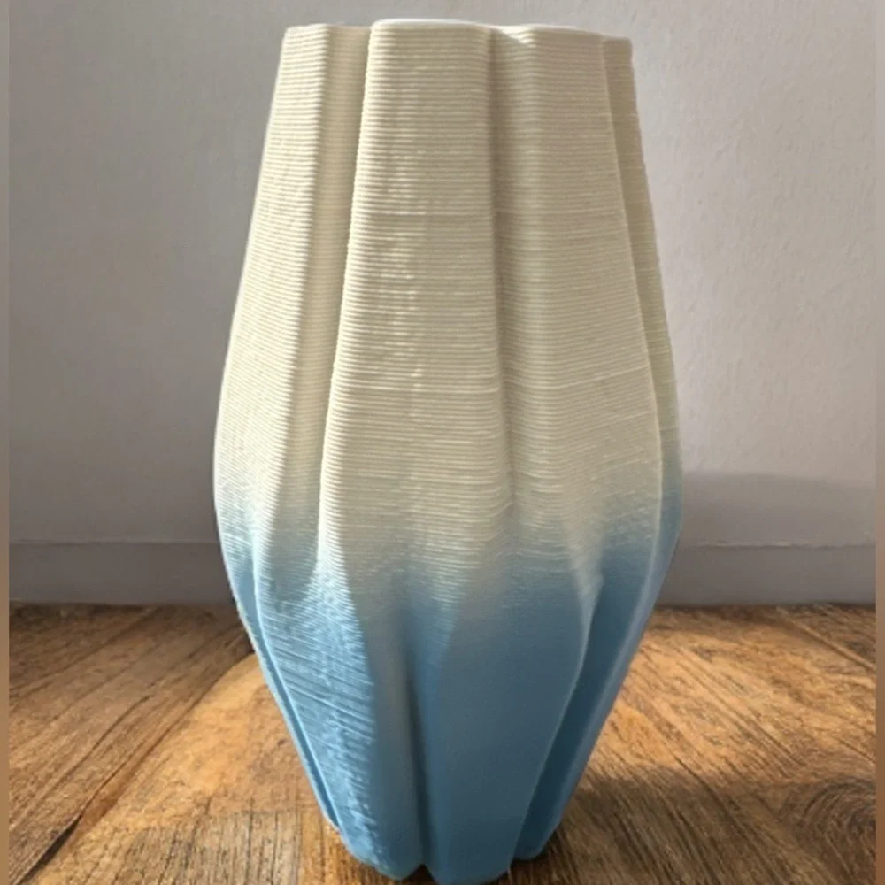 NEW Tabletop Minimalist Scandi Style Geometric Ceramic Vase Blue/White‎